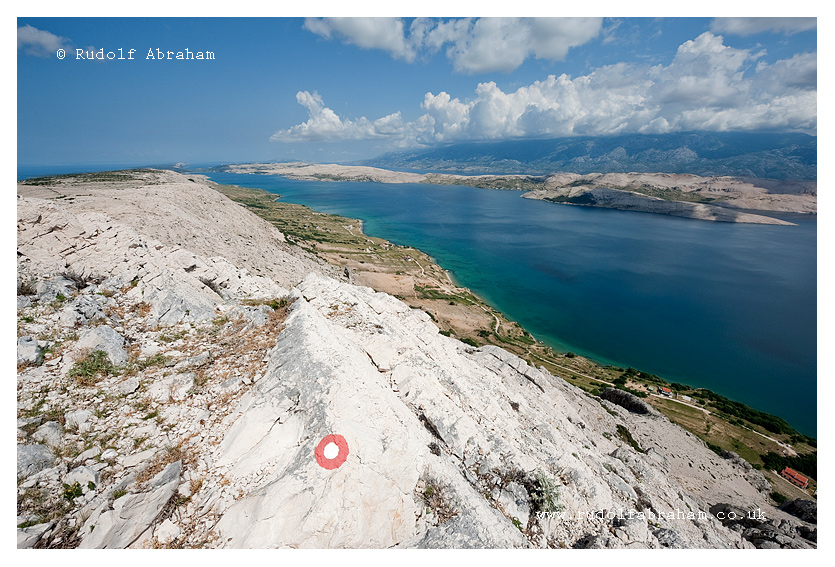 Hiking on Pag, Croatia. Photography by Rudolf Abraham. © copyright. All rights reserved. HRpag_0454